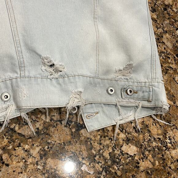 Highway Jeans Distressed Light Denim Vest Longline Cotton Blend NWOT - Picture 8 of 9